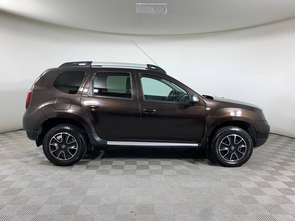 Renault Duster с пробегом — 2017 год. Фото: #3