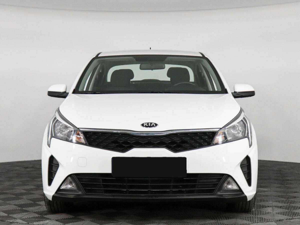 Kia Rio с пробегом — 2021 год. Фото: #1