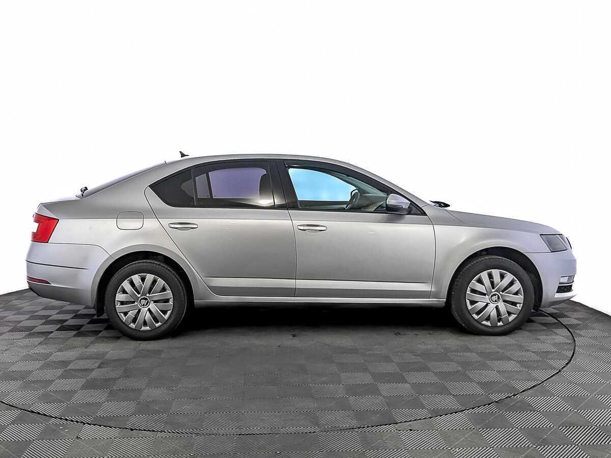 Skoda Octavia с пробегом — 2018 год. Фото: #3