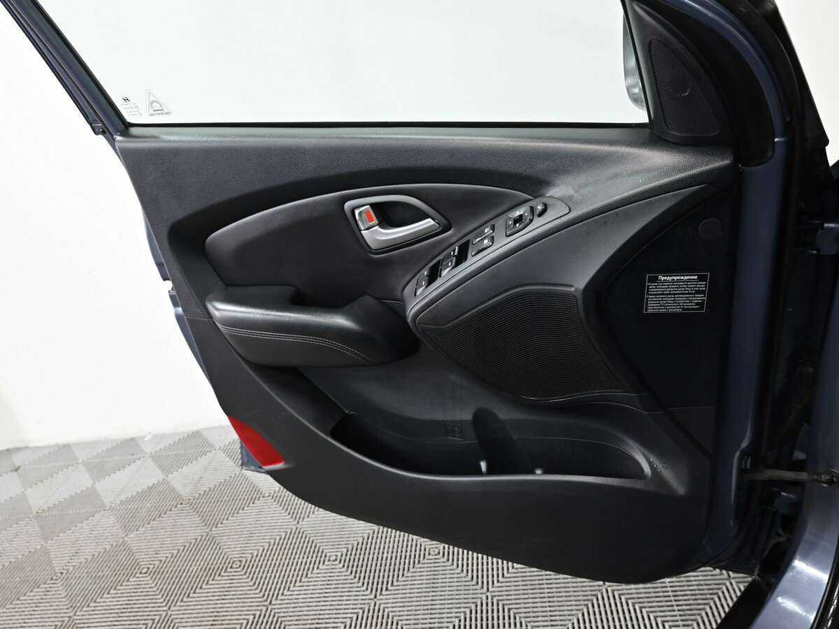 Hyundai ix35 с пробегом — 2012 год. Фото: #4