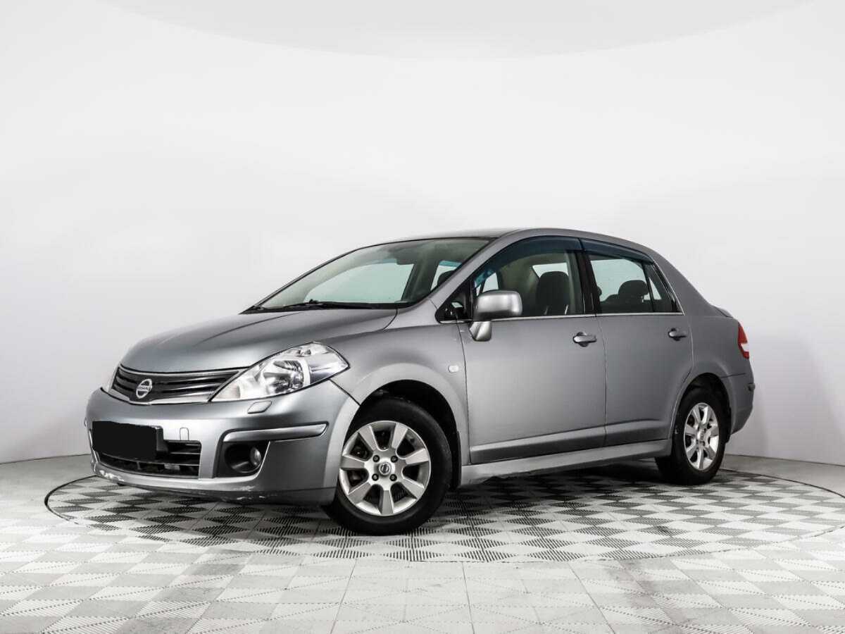 Nissan Tiida с пробегом — 2012 год. Посмотреть фото