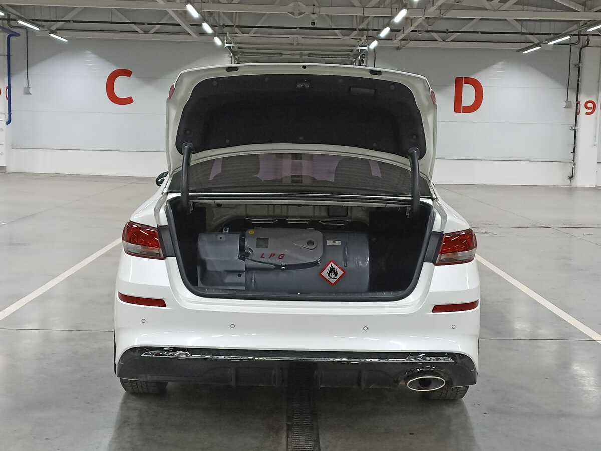 Kia K5 с пробегом — 2019 год. Фото: #9