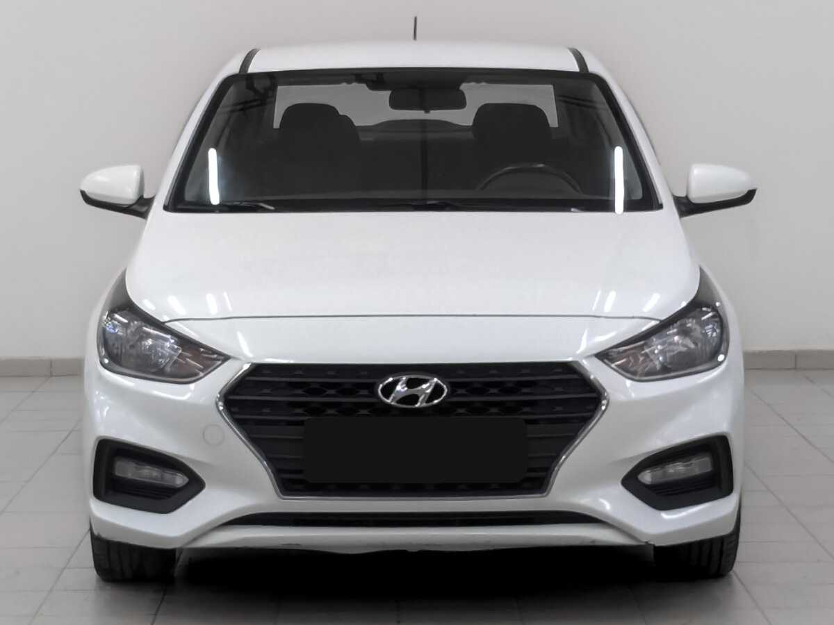 Hyundai Solaris с пробегом — 2018 год. Фото: #1