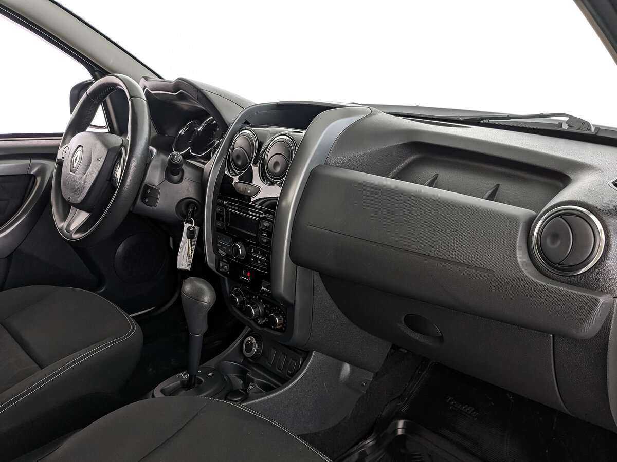 Renault Duster с пробегом — 2016 год. Фото: #7