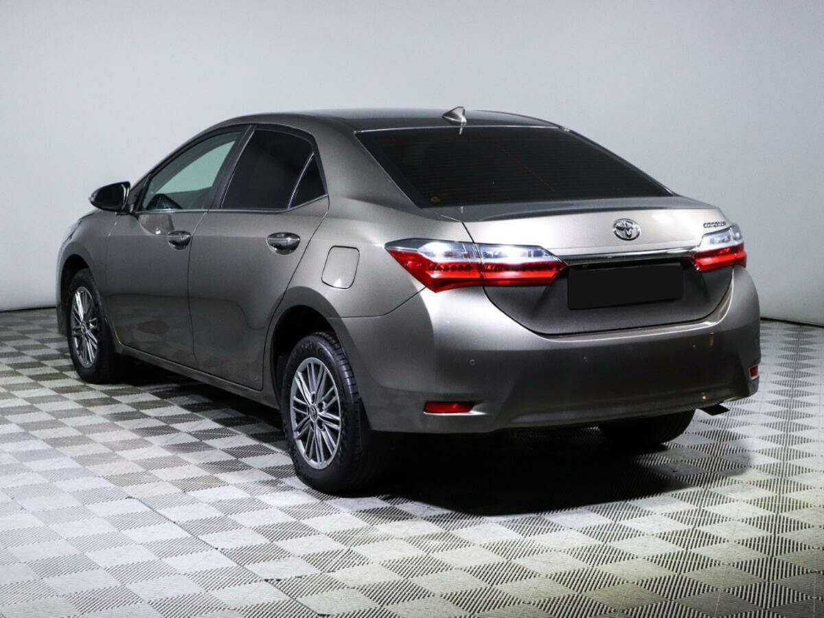 Toyota Corolla с пробегом — 2018 год. Фото: #4