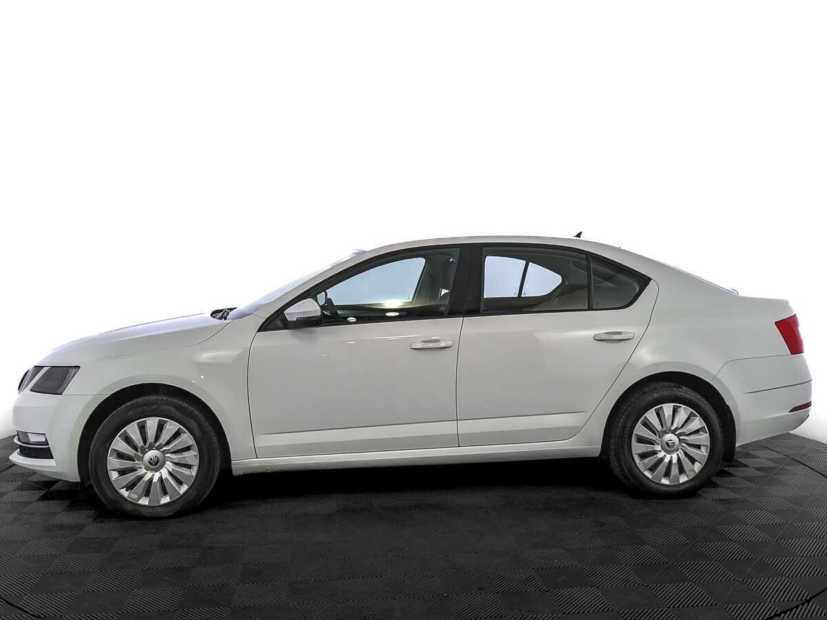 Skoda Octavia с пробегом — 2019 год. Фото: #7