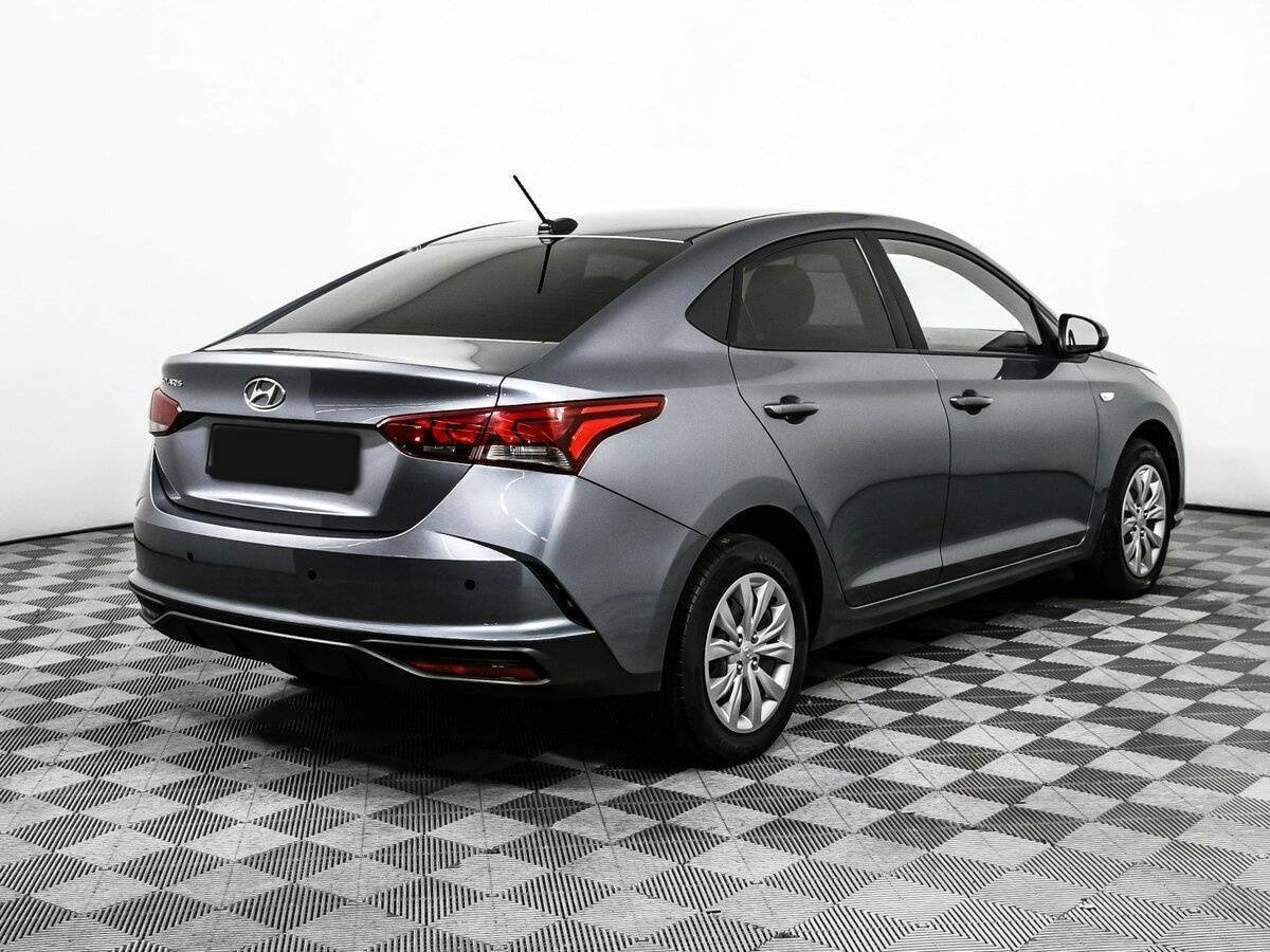 Hyundai Solaris с пробегом — 2020 год. Фото: #4
