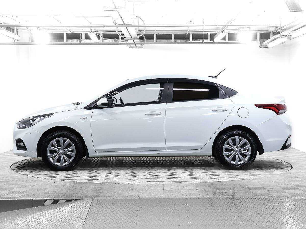 Hyundai Solaris с пробегом — 2017 год. Фото: #7