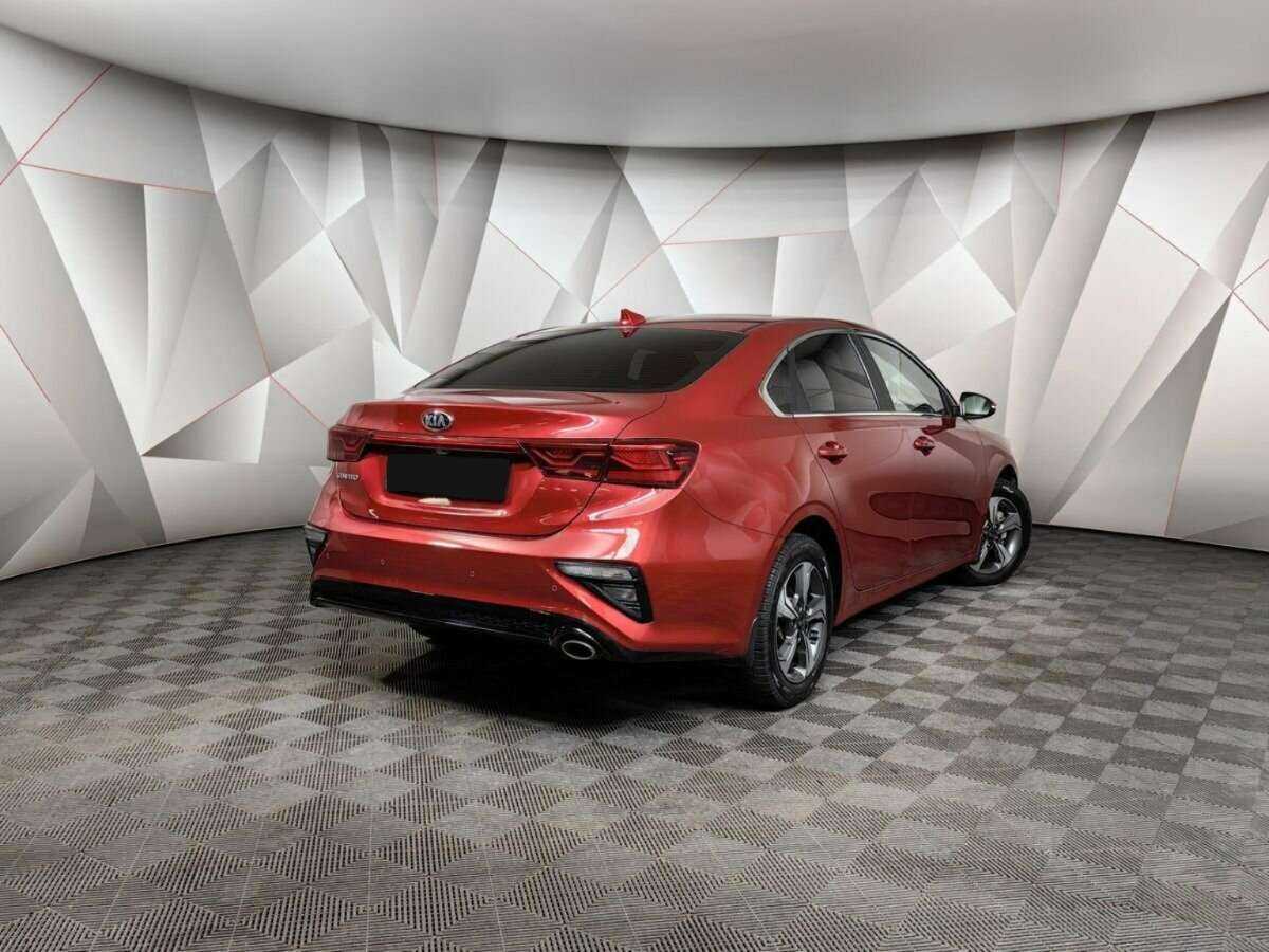 Kia Cerato с пробегом — 2021 год. Фото: #1