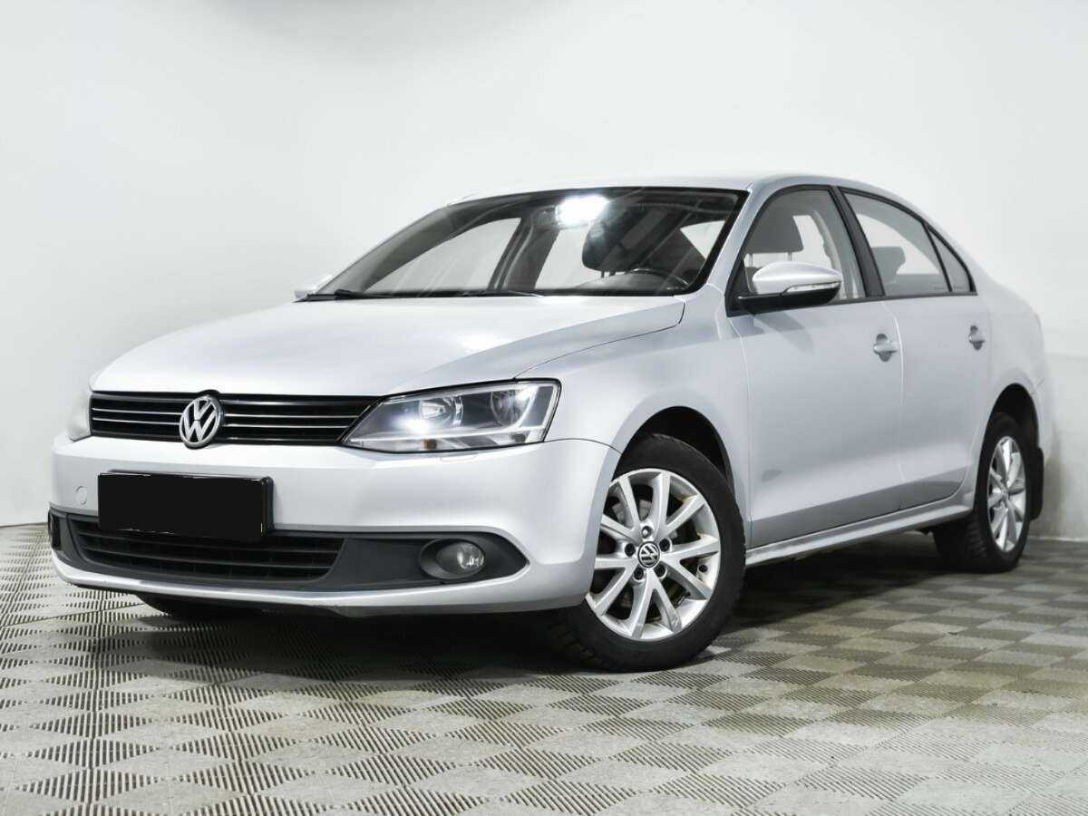 Volkswagen Jetta с пробегом — 2012 год. Фото: #0