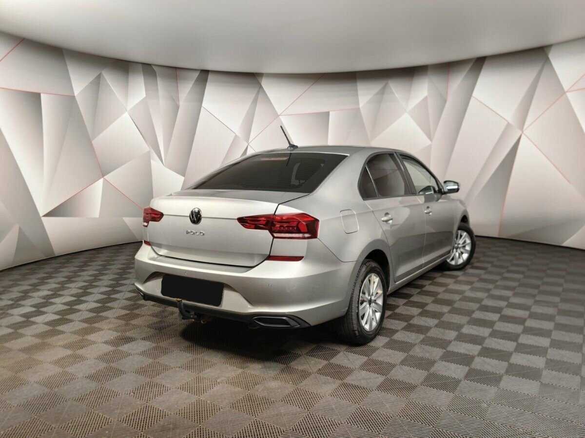 Volkswagen Polo с пробегом — 2021 год. Фото: #1