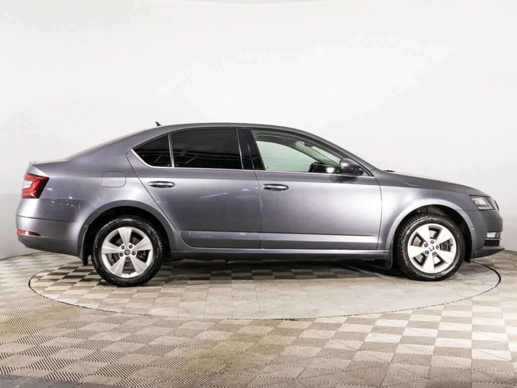 Skoda Octavia с пробегом — 2018 год. Фото: #3