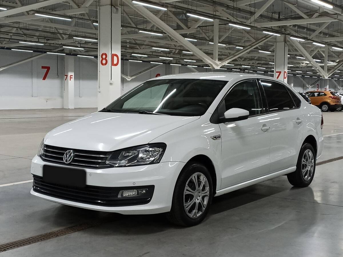 Volkswagen Polo с пробегом — 2018 год. Посмотреть фото