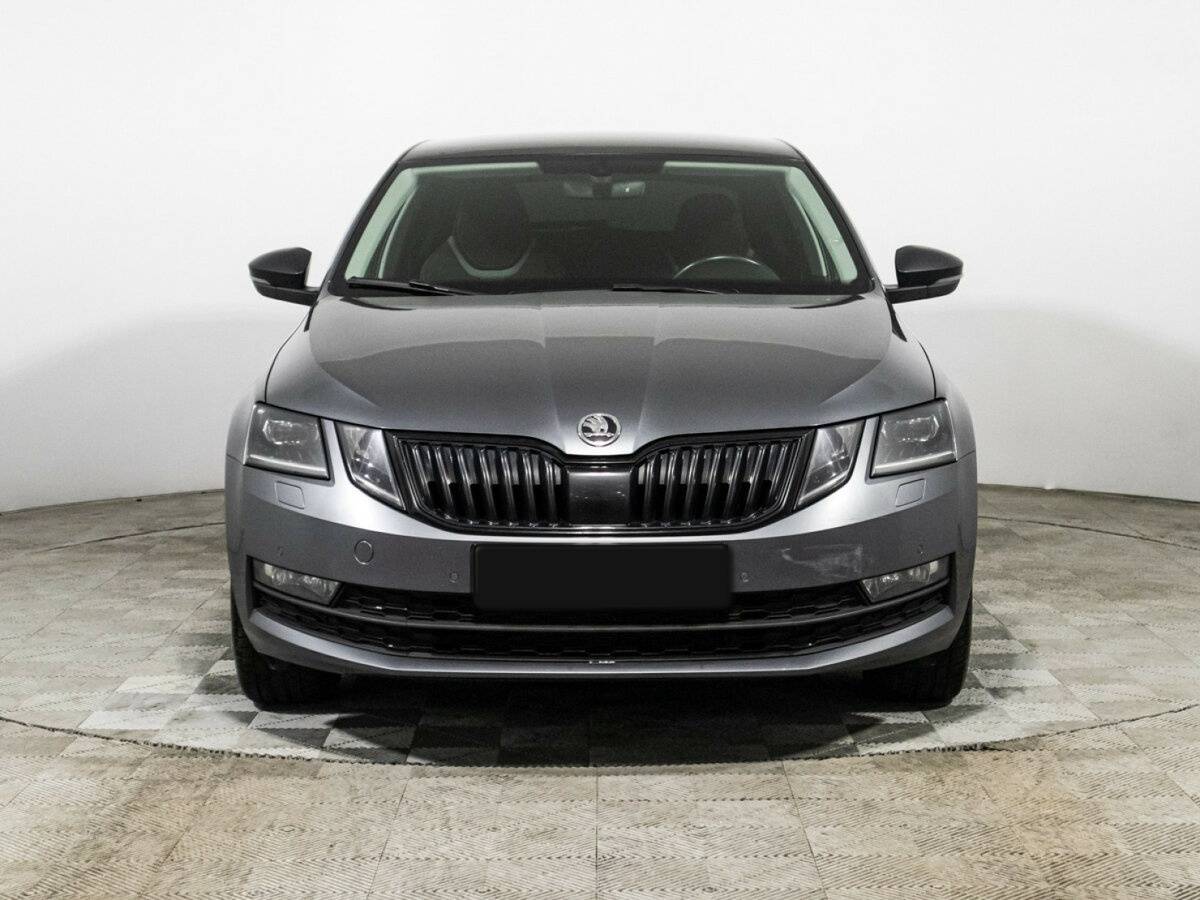 Skoda Octavia с пробегом — 2020 год. Фото: #1