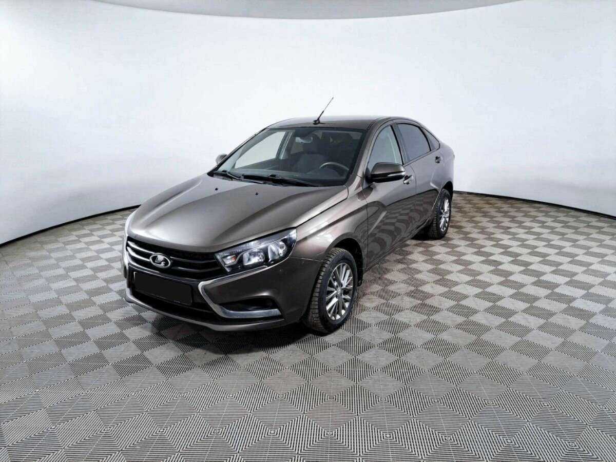 Lada (ВАЗ) Vesta с пробегом — 2018 год. Посмотреть фото