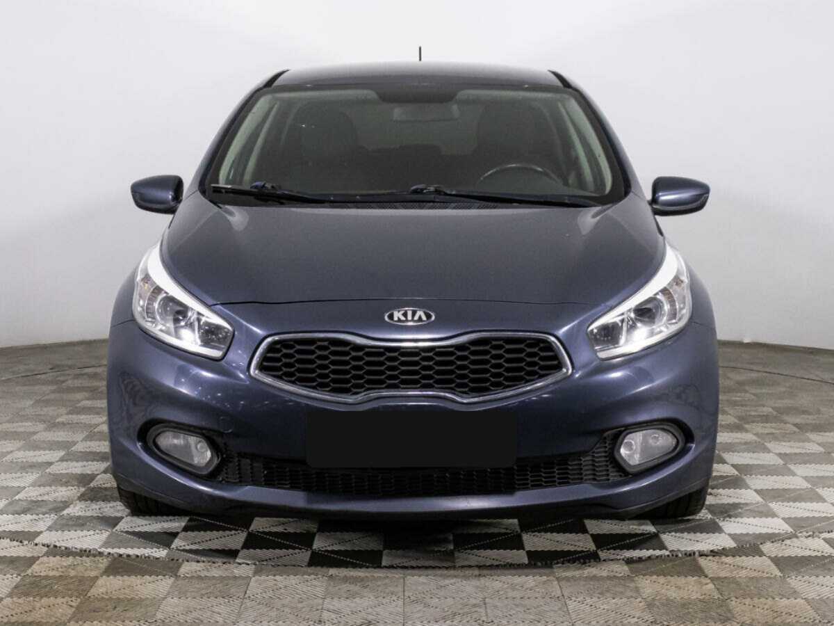 Kia Ceed с пробегом — 2013 год. Фото: #1