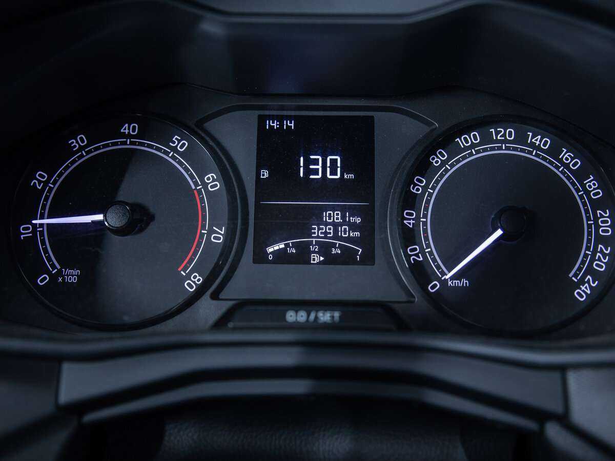Skoda Rapid с пробегом — 2021 год. Фото: #10