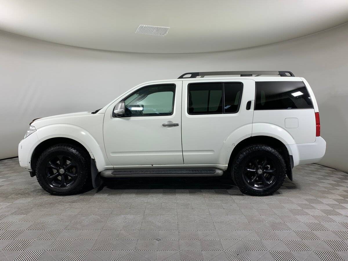 Nissan Pathfinder с пробегом — 2013 год. Фото: #7