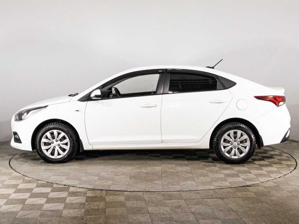 Hyundai Solaris с пробегом — 2017 год. Фото: #7