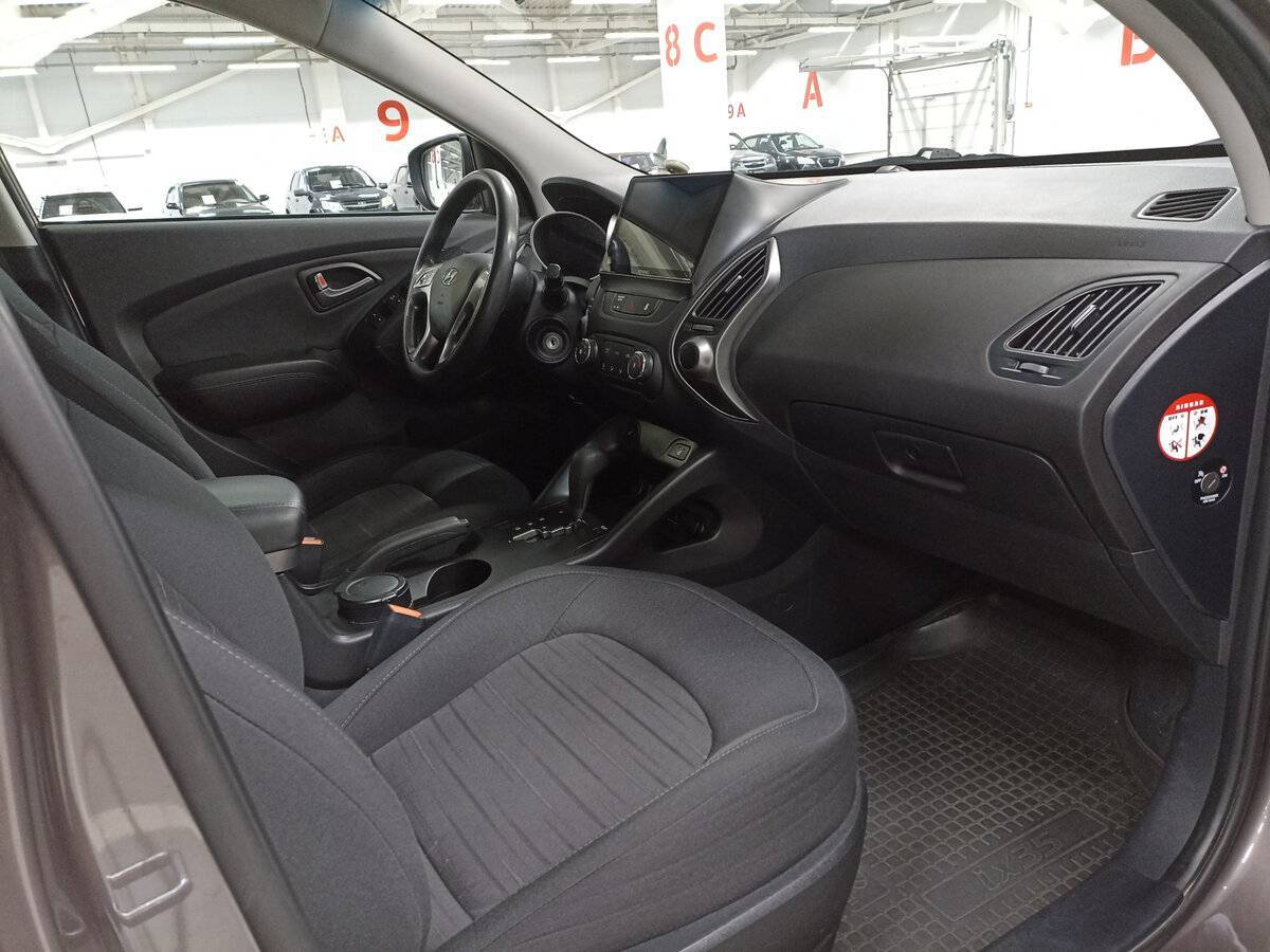 Hyundai ix35 с пробегом — 2014 год. Фото: #10