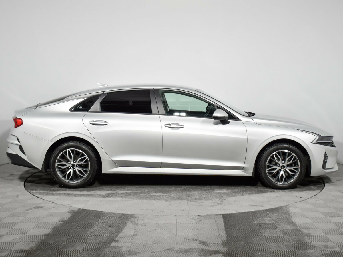 Kia K5 с пробегом — 2021 год. Фото: #3