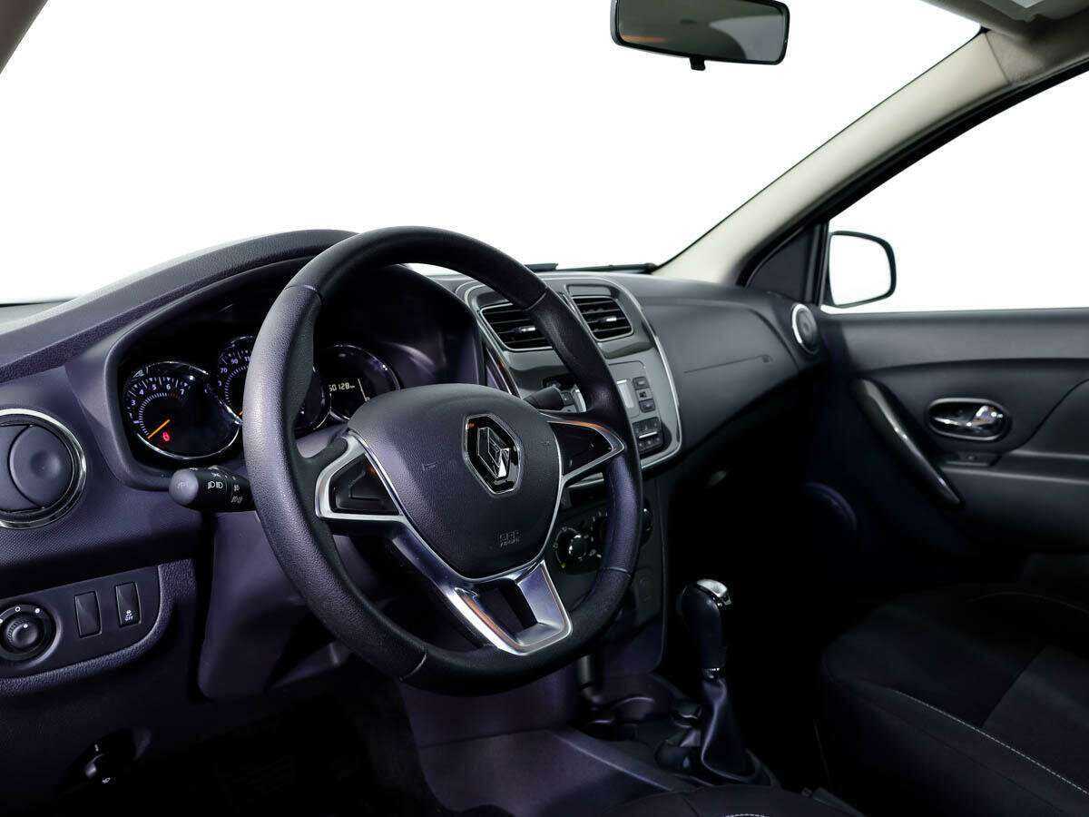Renault Logan с пробегом — 2020 год. Фото: #9