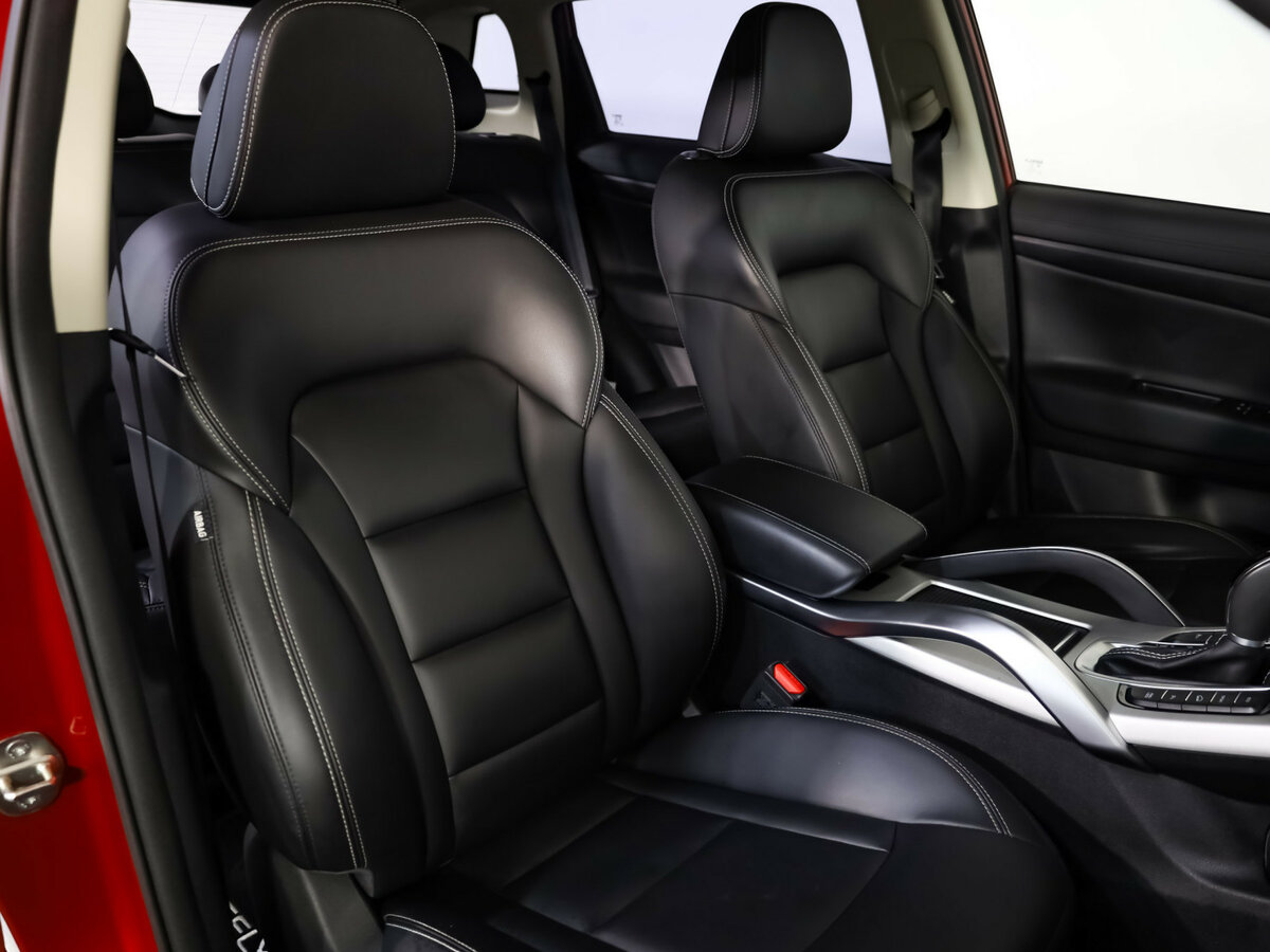 Geely Atlas с пробегом — 2019 год. Фото: #19