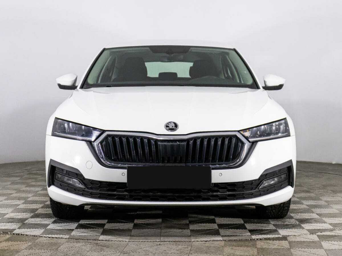 Skoda Octavia с пробегом — 2021 год. Фото: #1
