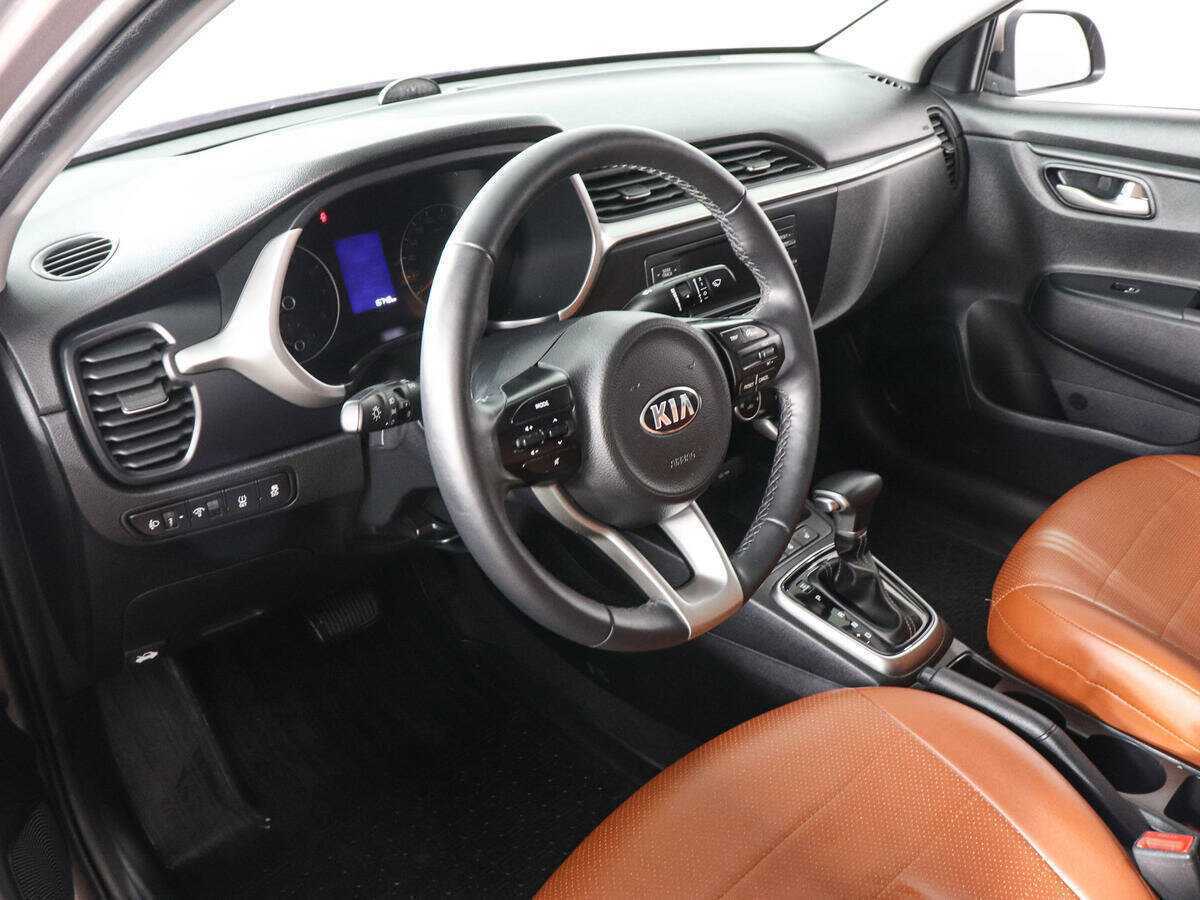 Kia Rio с пробегом — 2020 год. Фото: #8