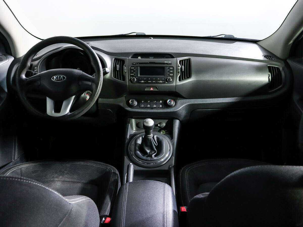 Kia Sportage с пробегом — 2012 год. Фото: #9