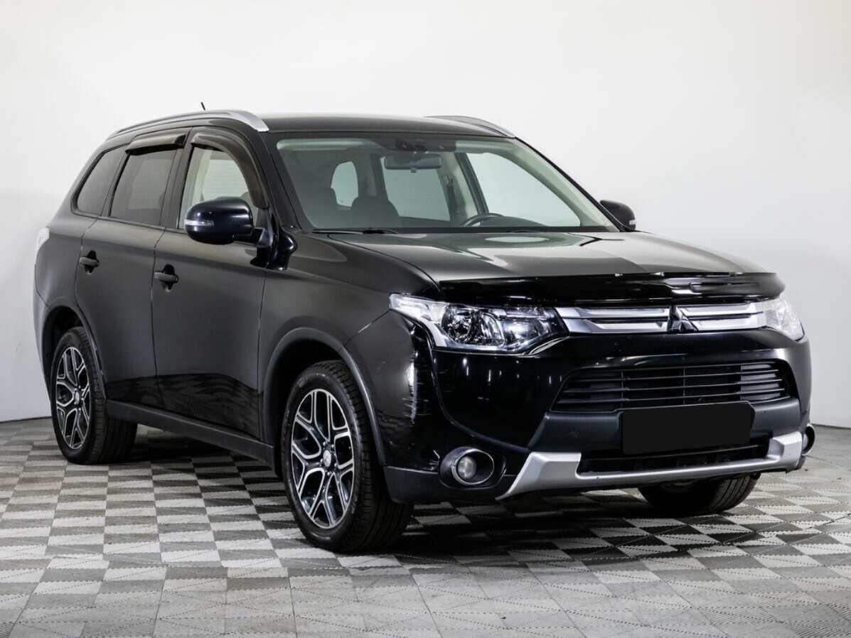 Mitsubishi Outlander с пробегом — 2014 год. Фото: #2