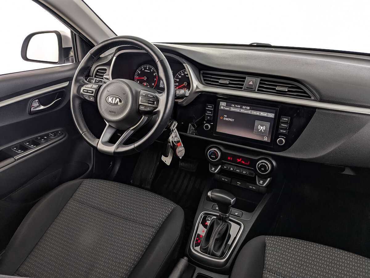 Kia Rio с пробегом — 2020 год. Фото: #26