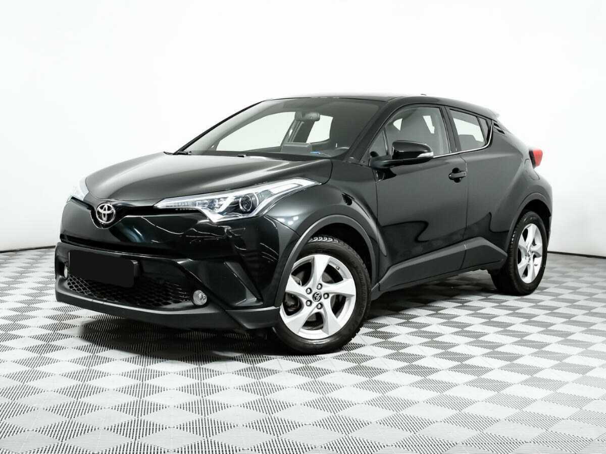 Toyota C-HR с пробегом — 2018 год. Посмотреть фото
