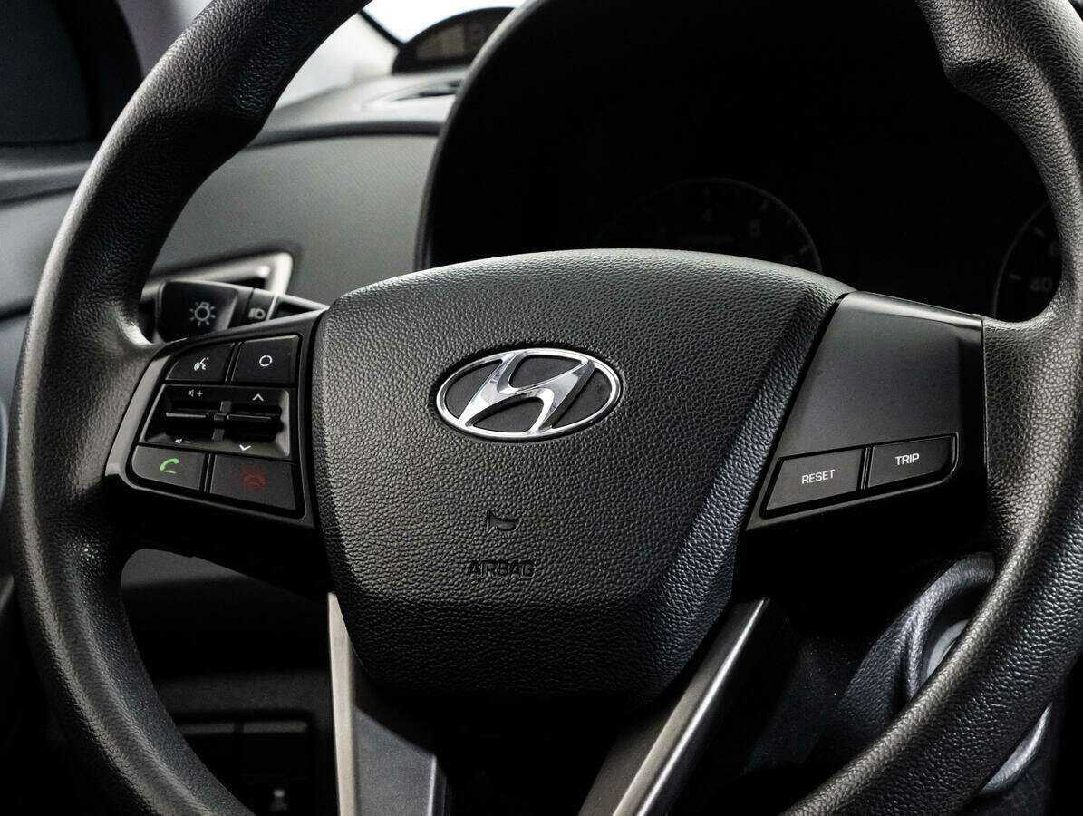 Hyundai Creta с пробегом — 2016 год. Фото: #9