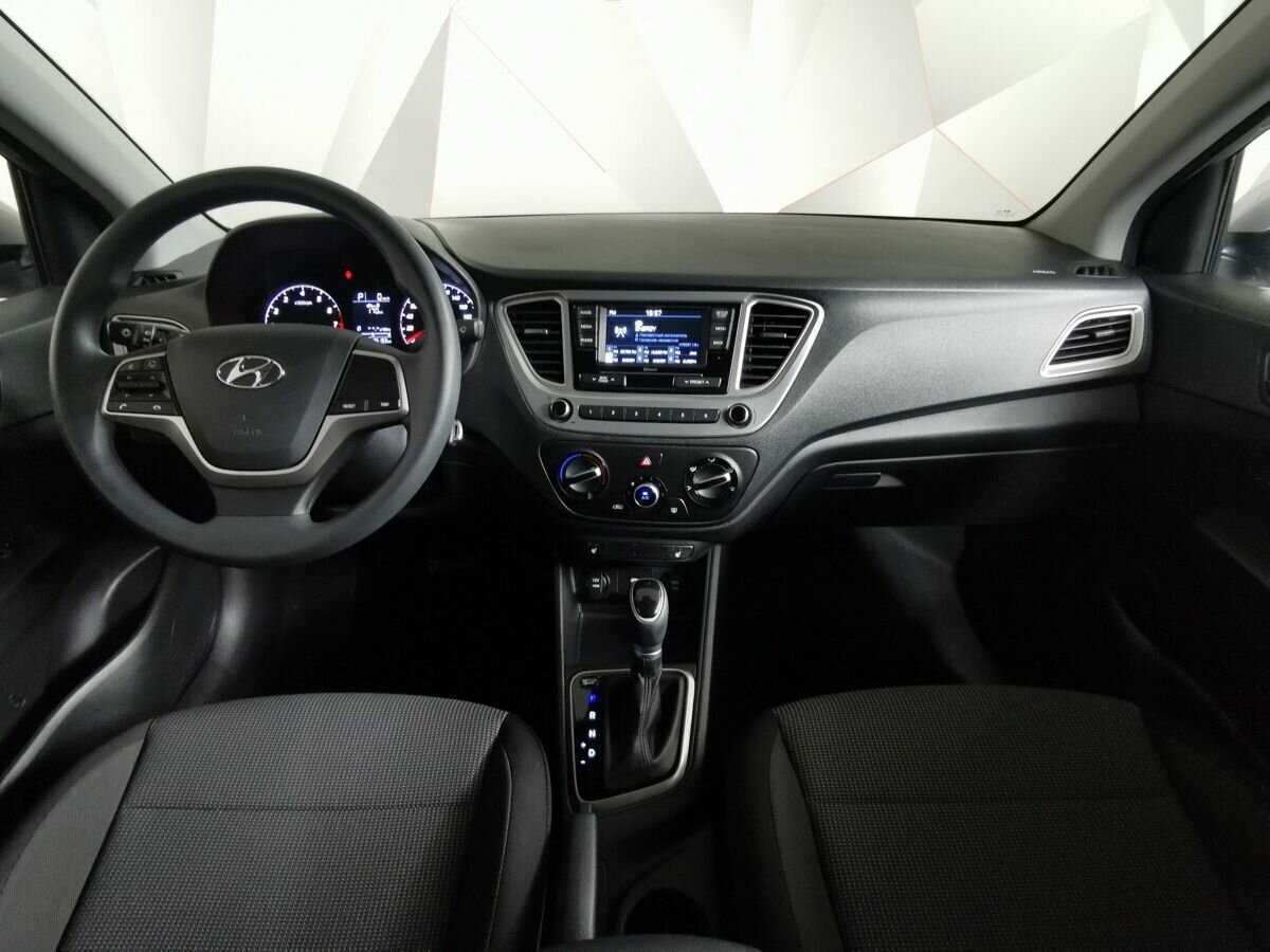 Hyundai Solaris с пробегом — 2020 год. Фото: #9
