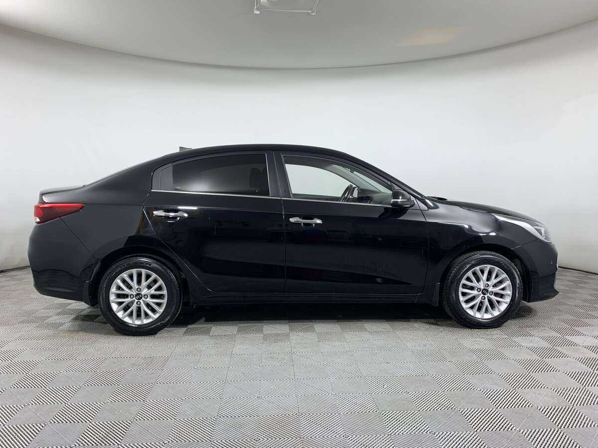 Kia Rio с пробегом — 2018 год. Фото: #3