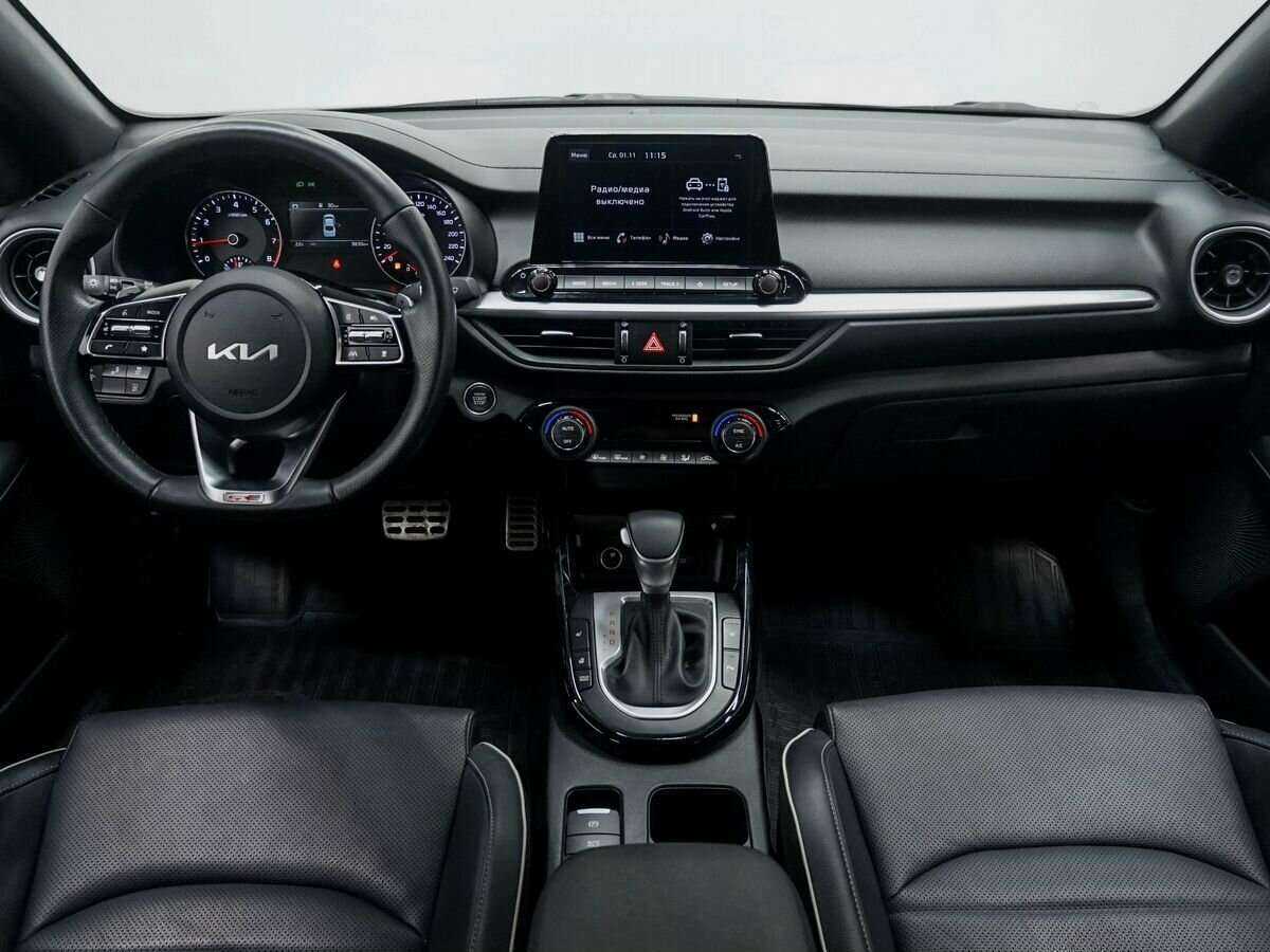 Kia Cerato с пробегом — 2022 год. Фото: #7