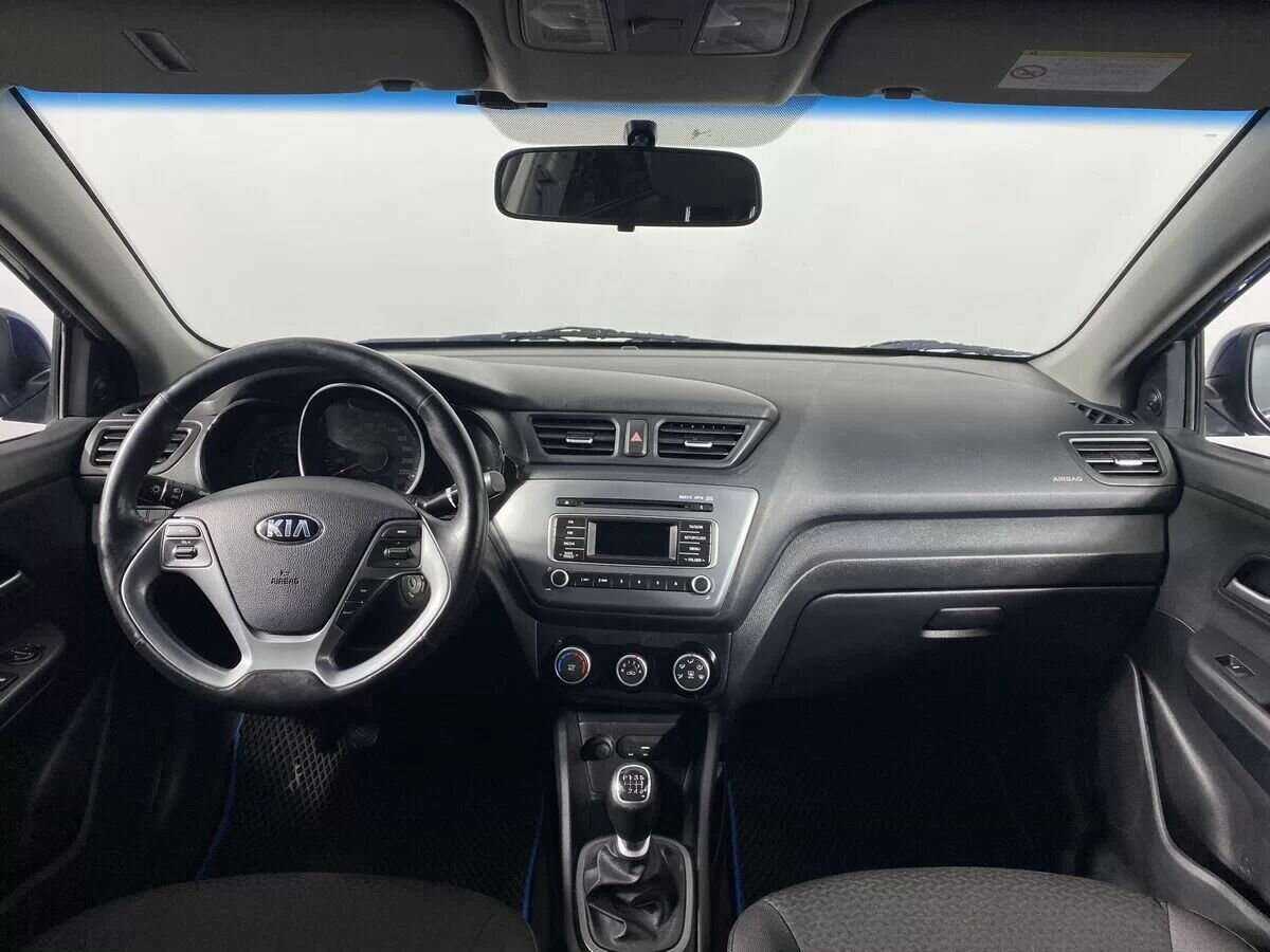 Kia Rio с пробегом — 2015 год. Фото: #10