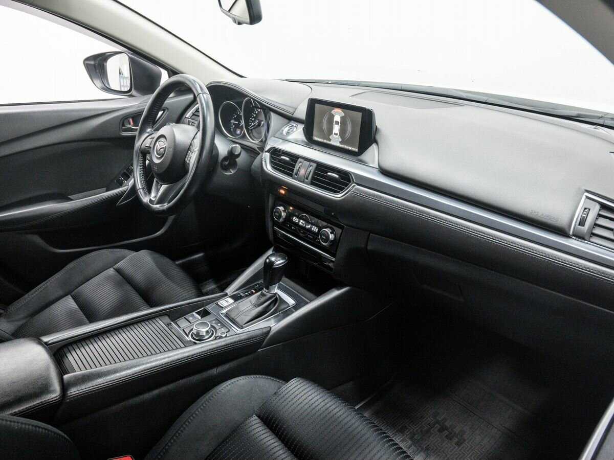Mazda 6 с пробегом — 2015 год. Фото: #6