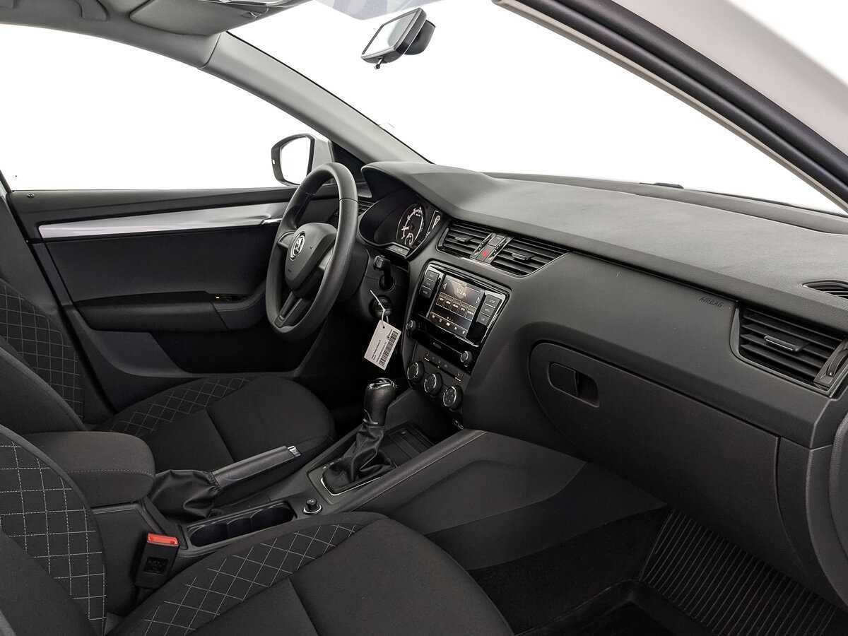 Skoda Octavia с пробегом — 2019 год. Фото: #12