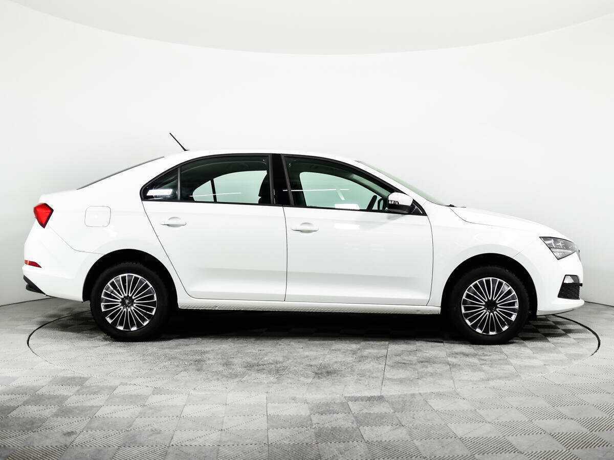 Skoda Rapid с пробегом — 2020 год. Фото: #3