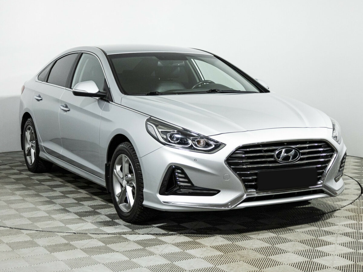 Hyundai Sonata с пробегом — 2018 год. Фото: #2