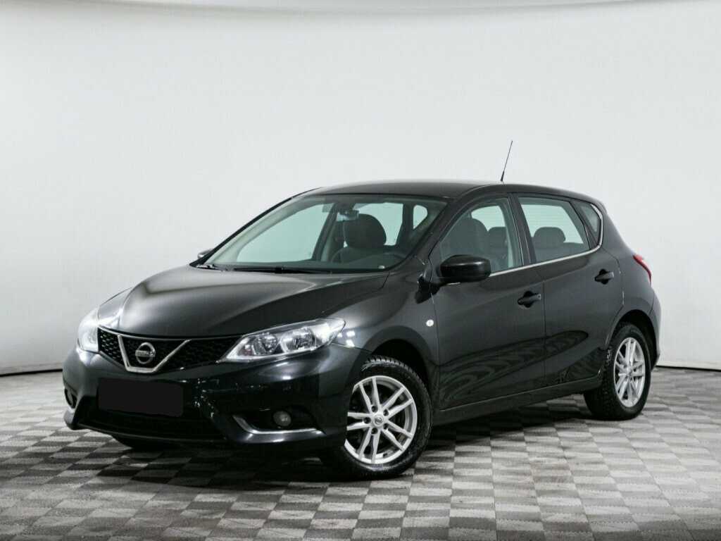 Nissan Tiida с пробегом — 2015 год. Фото: #0