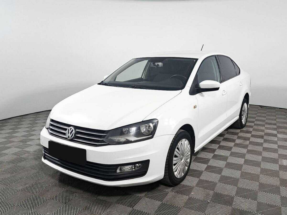 Volkswagen Polo с пробегом — 2016 год. Фото: #0