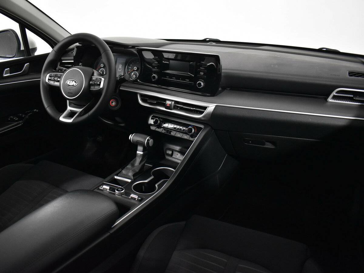 Kia K5 с пробегом — 2021 год. Фото: #9