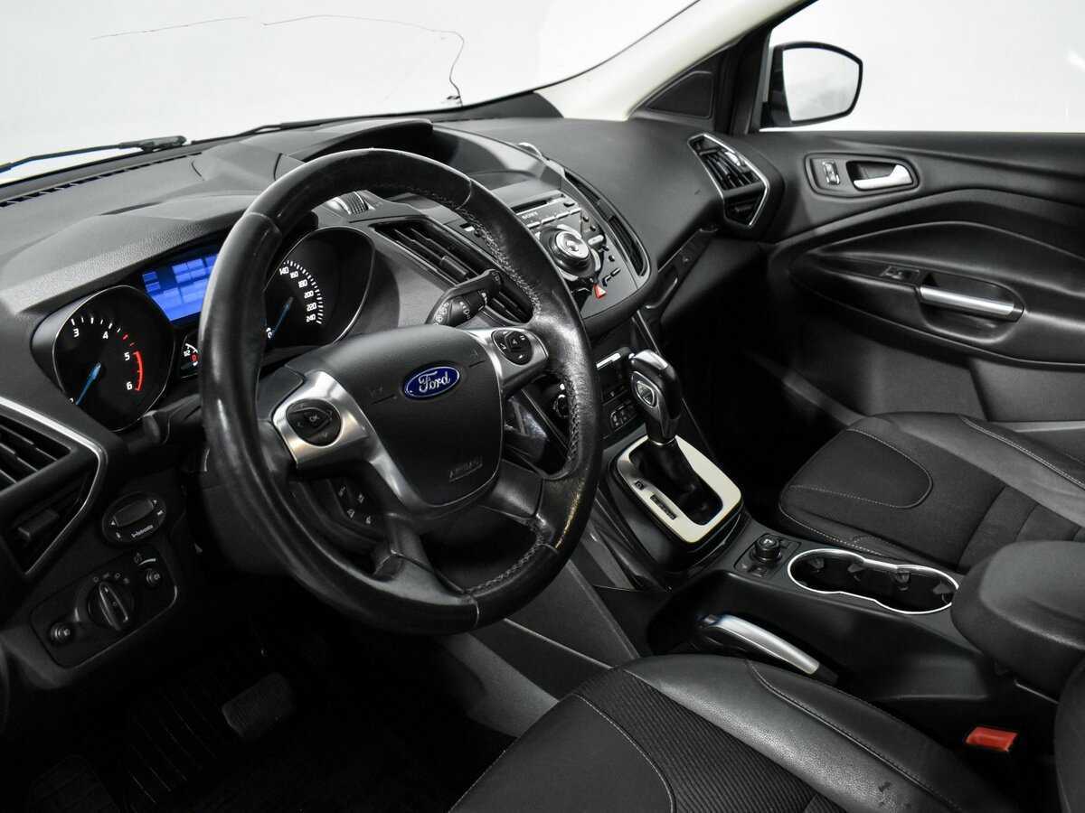 Ford Kuga с пробегом — 2013 год. Фото: #5