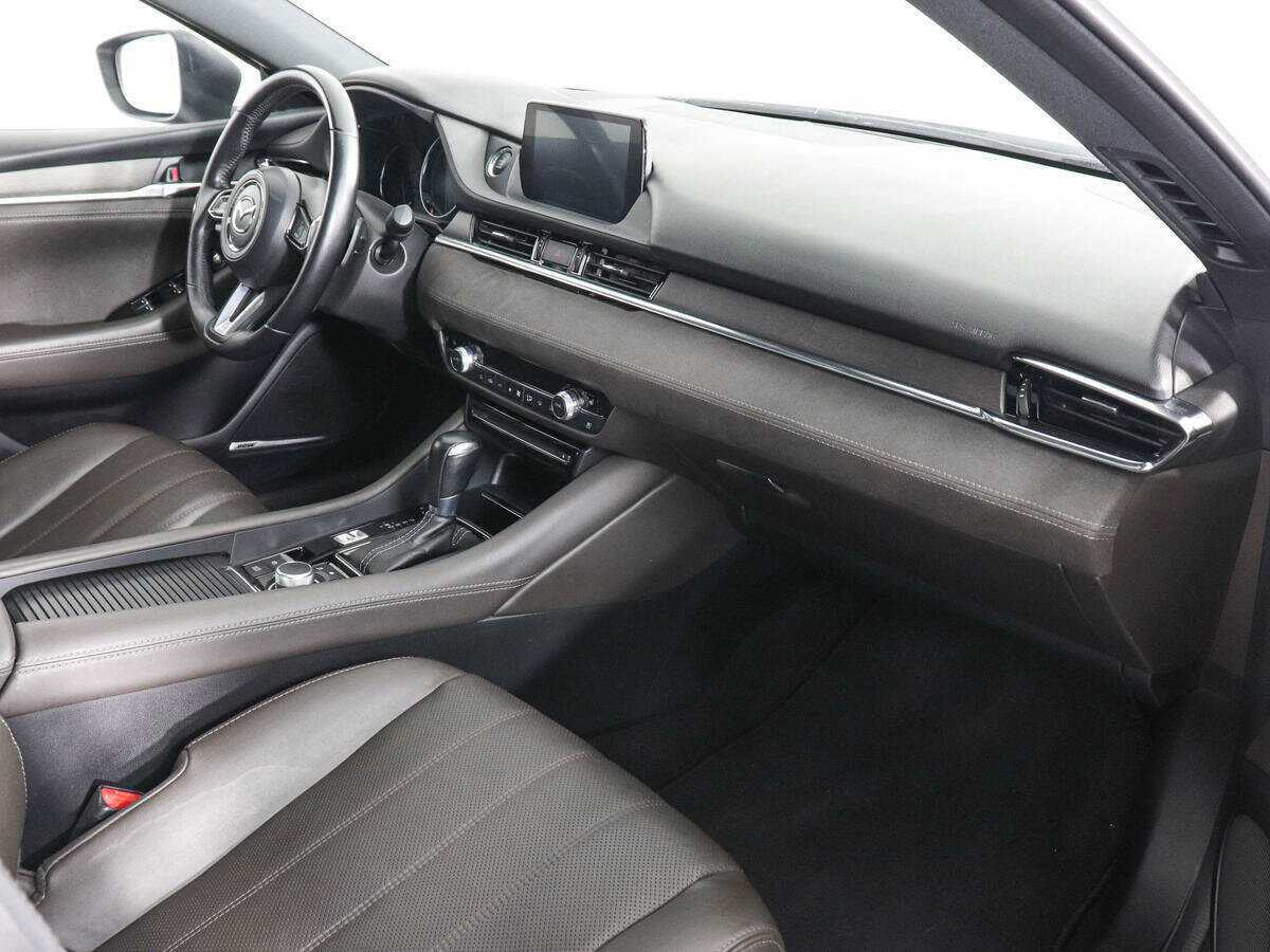 Mazda 6 с пробегом — 2019 год. Фото: #9