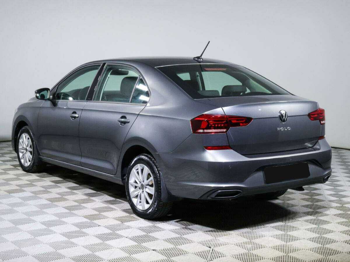 Volkswagen Polo с пробегом — 2021 год. Фото: #4