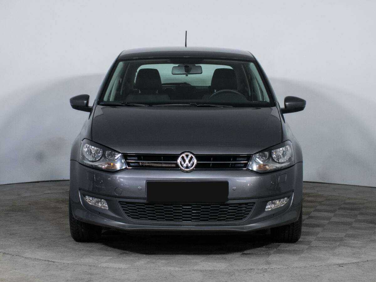 Volkswagen Polo с пробегом — 2012 год. Фото: #1
