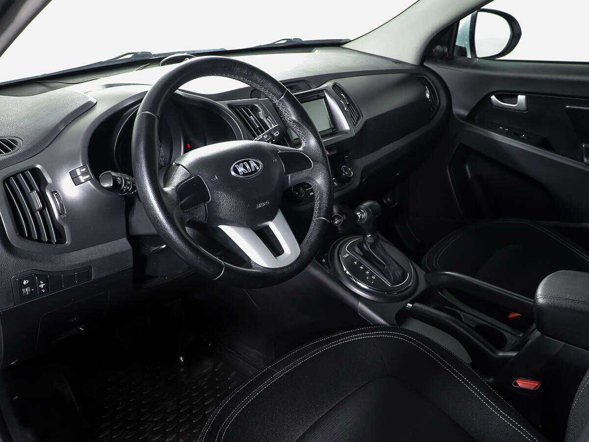 Kia Sportage с пробегом — 2013 год. Фото: #12